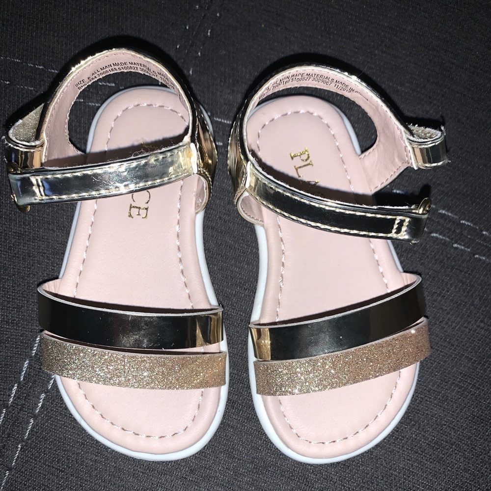 With tag girl sandals